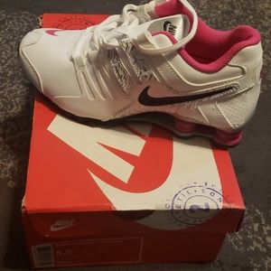 Women's Nike Shox size 8 1/2
